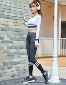 Autumn and winter stripes contrasting yoga clothing women's fast -drying sports long -sleeved peach lifting pants two -piece set