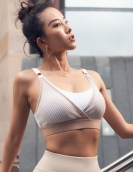 Yoga top beauty back can regulate sports underwear female gathered shockproof sports bra, net gauze stitching underwear