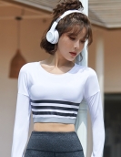 Spring and summer stripes, contrasting sports yoga top women, dry, dry, slim -fitting navel sports shirt