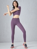 Spring and summer fitness running set Female short navel top, one piece of embarrassing yoga pants, two -piece set