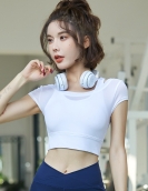 Spring and summer fashion mesh splicing sports fitness yoga service short -sleeved female fake two pieces with chest pad sports bra